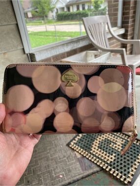 kate spade Patent Bokeh Zip Wallet in Pink and Black